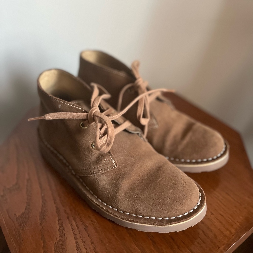 L.L. Bean Women's Stonington Chukkas, Suede Size 6.5 Medium Toasted Coconut